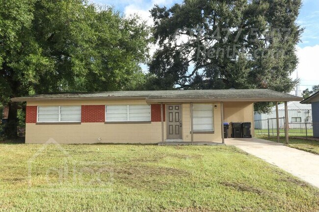 411 Gilman Cir in Orlando, FL - Building Photo - Building Photo