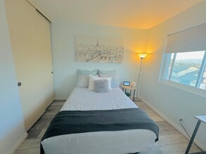 6935 Simi Pl in San Diego, CA - Building Photo - Building Photo