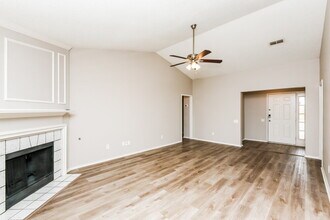 6202 Pennsylvania Ave in Arlington, TX - Building Photo - Building Photo