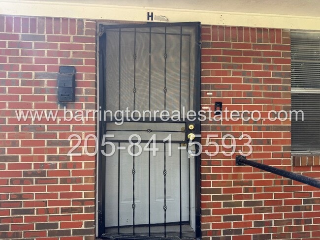 property at 2918 24th St N