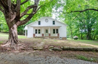 7898 Pinewood Rd in Fairview, TN - Building Photo - Building Photo