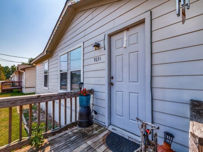 9651 Oak Hill Dr in Willis, TX - Building Photo - Building Photo