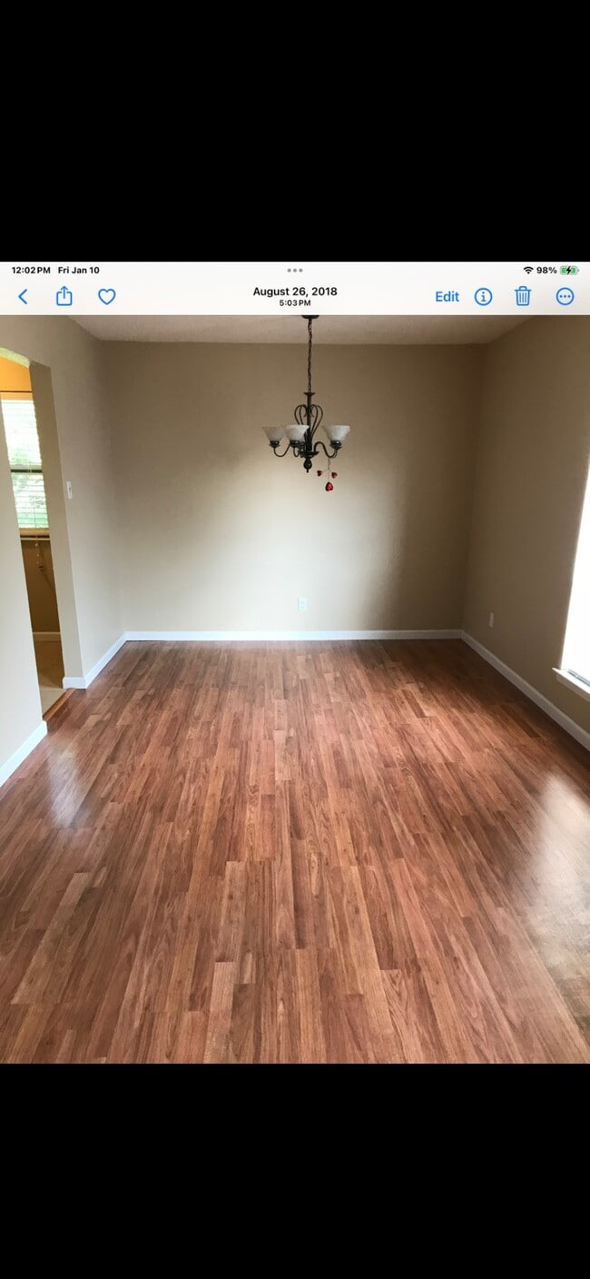 property at 5055 Ridglea Ln
