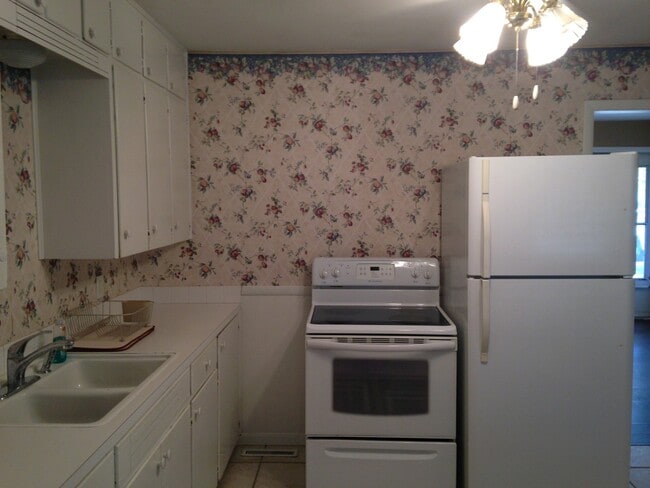property at 418 State St