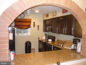 2540 Fairfax Dr in Arlington, VA - Building Photo - Building Photo