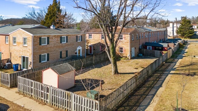 property at 615 Bywater Rd