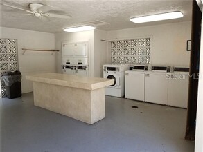 4315 Aegean Dr in Tampa, FL - Building Photo - Building Photo