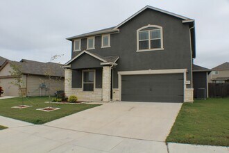 10419 Dakota River in Converse, TX - Building Photo - Building Photo