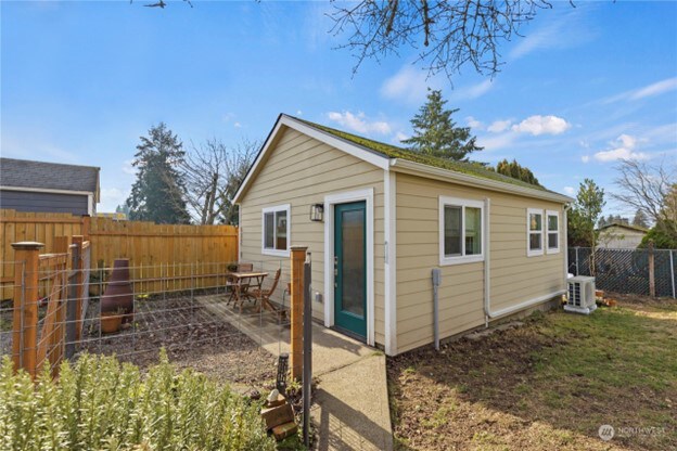 632 S Rochester St in Tacoma, WA - Building Photo