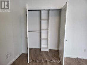 144 Watson Rd N in Guelph, ON - Building Photo - Building Photo