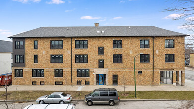 2800 E 87th St in Chicago, IL - Building Photo - Building Photo