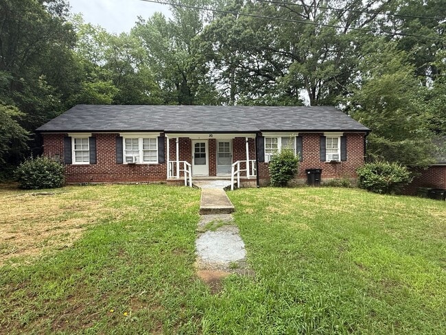 property at 20 Muscogee Dr