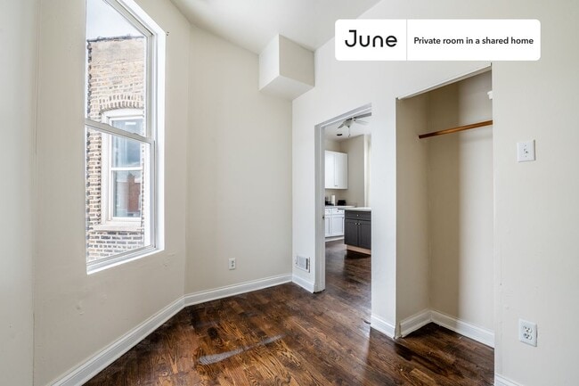 2527 W Division St in Chicago, IL - Building Photo - Building Photo