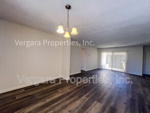 2513 Ruhland Ave in Redondo Beach, CA - Building Photo - Building Photo