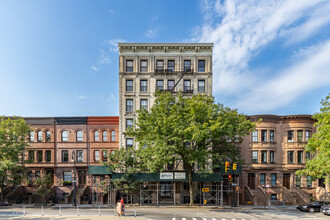 42-44 W 120th St in New York, NY - Building Photo - Building Photo