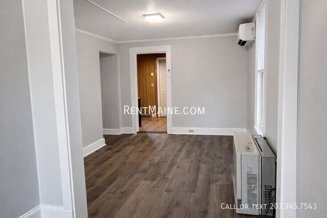 53 Parker St