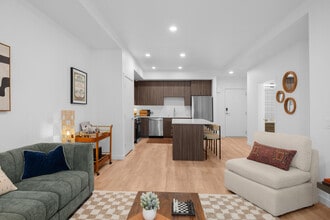 Prose Southcenter in Tukwila, WA - Building Photo - Building Photo