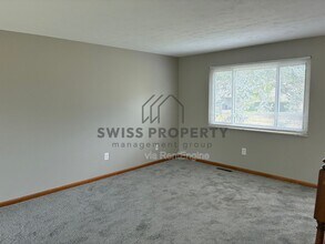 5071 Albany Dr in Columbus, OH - Building Photo - Building Photo