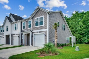 487 Waterend Dr in Little River, SC - Building Photo