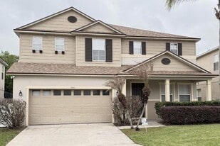 645 Kettering Rd in Davenport, FL - Building Photo