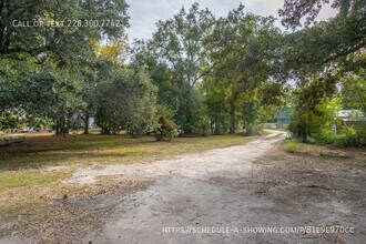 226 Milray Ln in Gulfport, MS - Building Photo - Building Photo