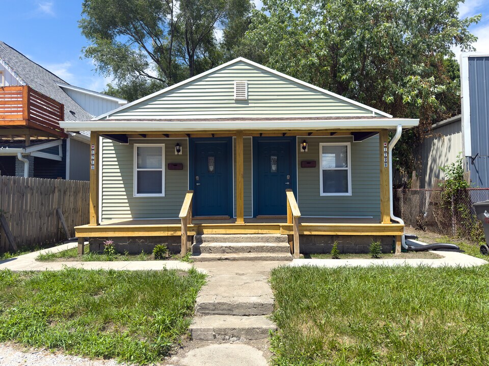 1718 Southeastern Ave in Indianapolis, IN - Building Photo