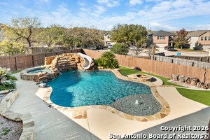 13523 Lost Elk Dr in San Antonio, TX - Building Photo