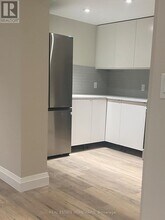 624 Indian Rd in Toronto, ON - Building Photo - Building Photo