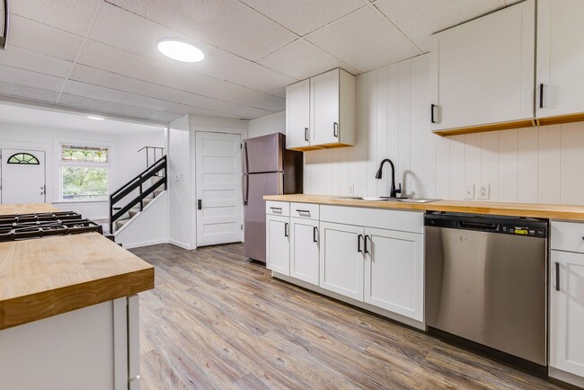 632 Curtis St in Pittsburgh, PA - Building Photo - Building Photo