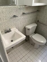 3020 Fernbrook Ln in Nashville, TN - Foto de edificio - Building Photo