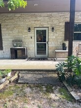 5224 Old Israel Rd, Unit 5636-2 in Livingston, TX - Building Photo - Building Photo