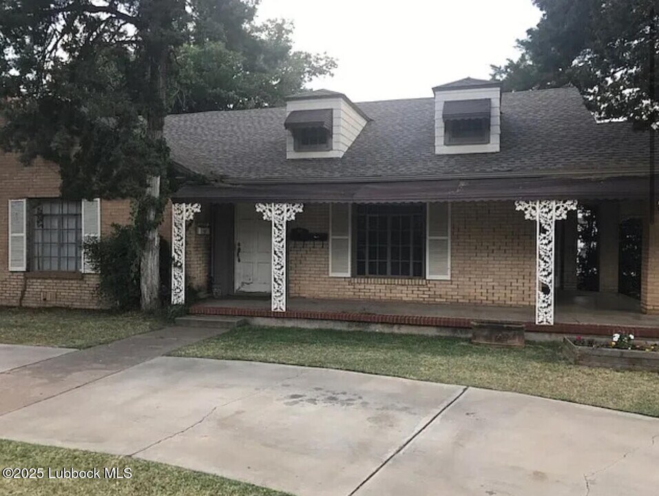 2508 21st St in Lubbock, TX - Building Photo