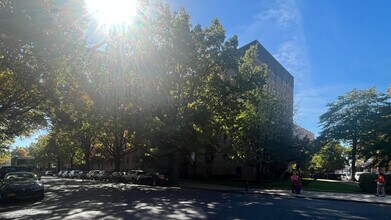 3130 138th St in Flushing, NY - Building Photo - Building Photo