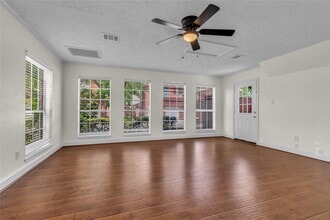 6022 Charlestown Colony Ct in Houston, TX - Building Photo - Building Photo