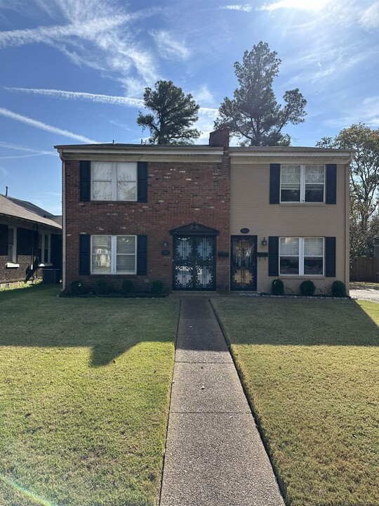 1569 Forest Ave in Memphis, TN - Foto de edificio