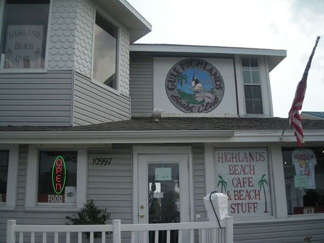 136 Bonnie Ln in Panama City Beach, FL - Building Photo - Building Photo