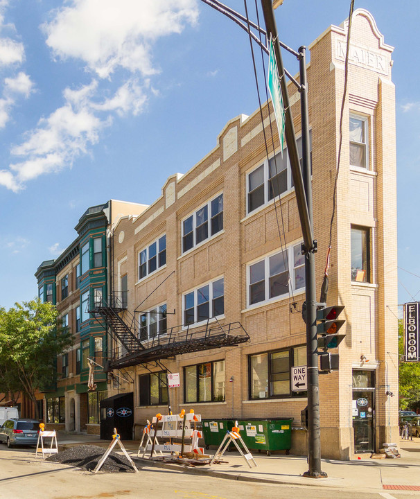 George Court 2 in Chicago, IL - Foto de edificio