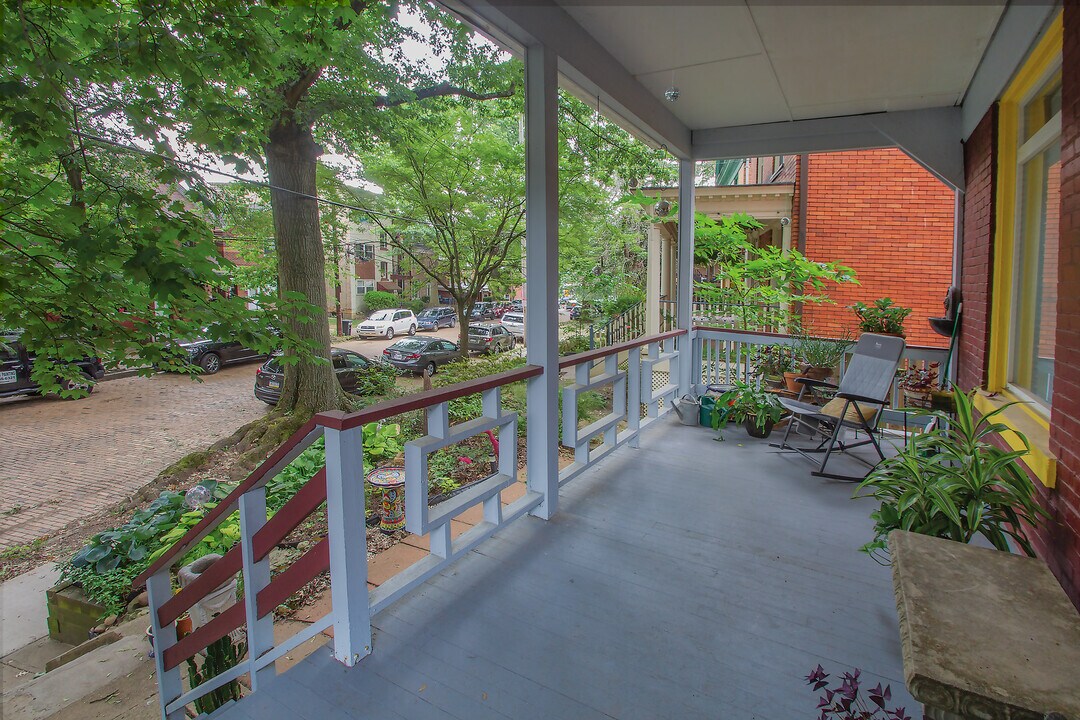 303 West St, Unit 1 in Pittsburgh, PA - Building Photo