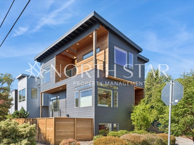 5805 NE 32nd Pl in Portland, OR - Building Photo - Building Photo