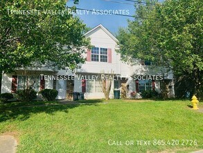156 N Illinois Ave in Oak Ridge, TN - Building Photo - Building Photo