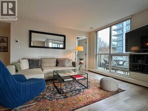 135 E 17th Ave in Vancouver, BC - Building Photo - Building Photo