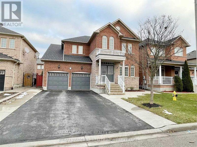 51 Braden Way in Vaughan, ON - Building Photo