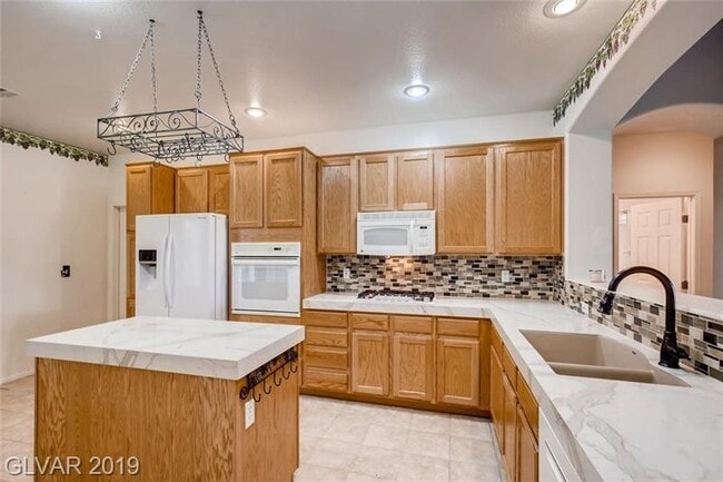261 Fair Play St in Henderson, NV - Building Photo - Building Photo
