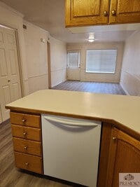 1514 S 175 E St photo'