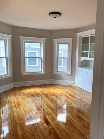129 Oxford Rd, Unit 2 in Newton, MA - Building Photo - Building Photo