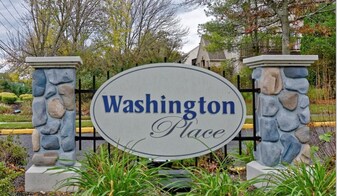 2 Harrogate Ct in Washington Township, NJ - Building Photo