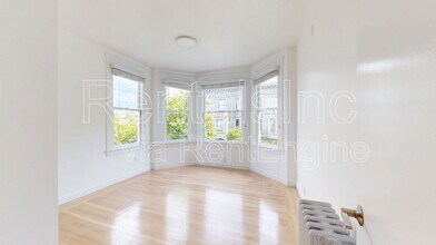 818 Waller St in San Francisco, CA - Building Photo - Building Photo