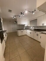 10510 Hidden Lake Ln in Richmond, TX - Building Photo