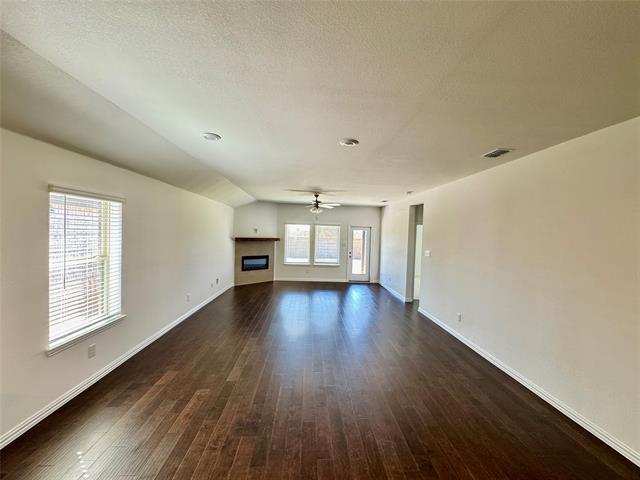 1801 Rushpea Dr in Royse City, TX - Building Photo - Building Photo
