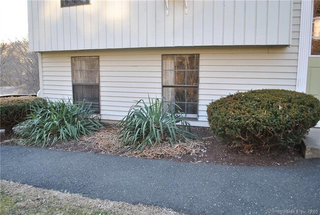 179 Aspetuck Vlg, Unit 179 in New Milford, CT - Building Photo - Building Photo